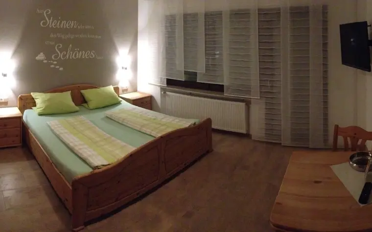 Weiteres Doppelzimmer der Pension Ballmann